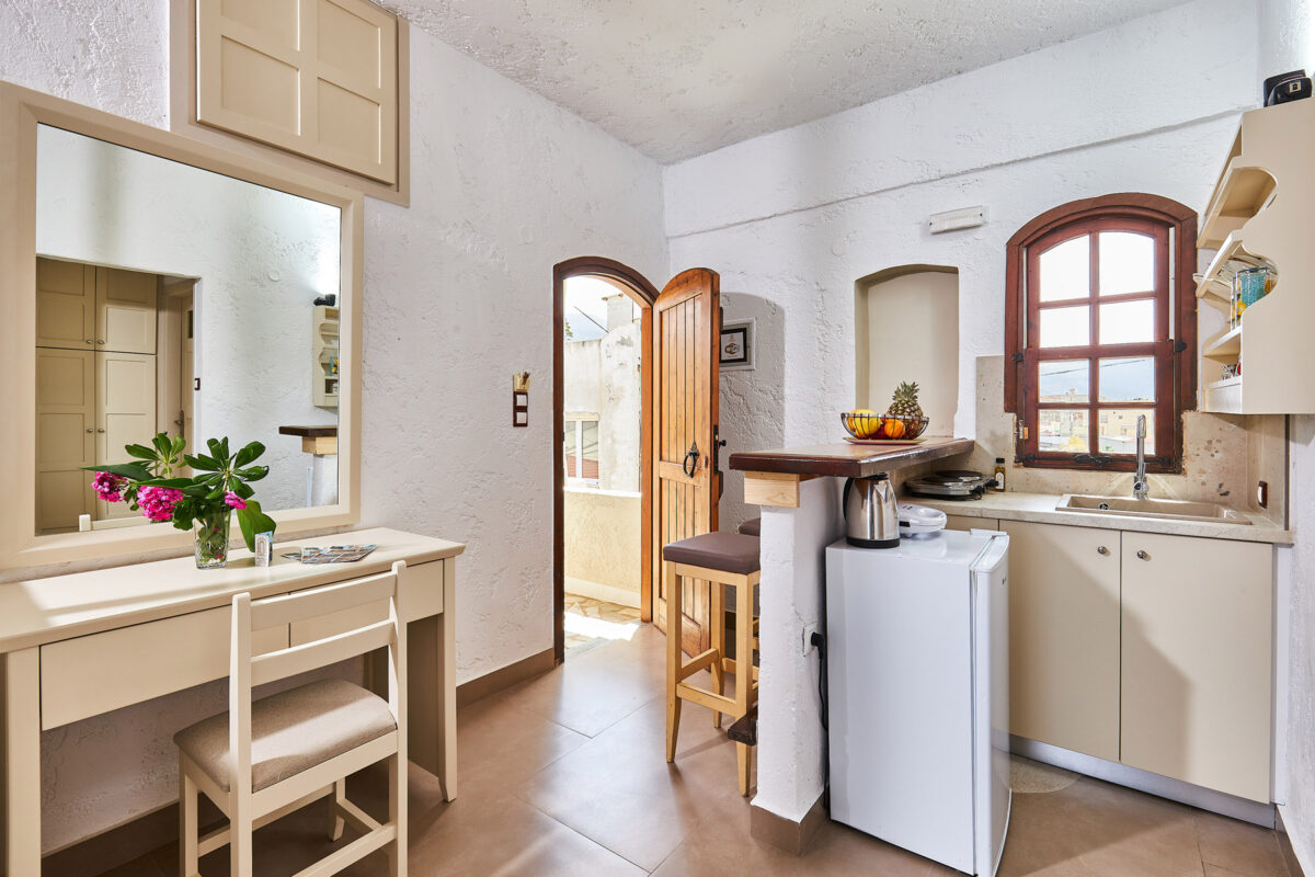 Mila Malia Studios Standard Double or Twin Studio II XXXVIII Mila Malia Studios Standard Double or Twin Studio II XXXVIII