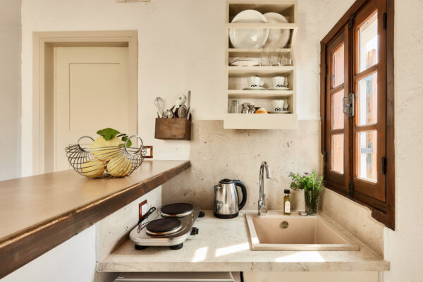 Mila Malia Studios Standard Triple Twin Studio III LXXVIII